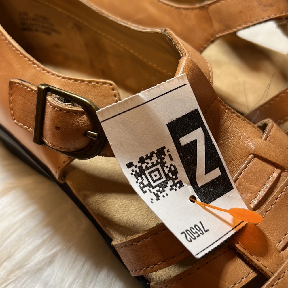 🎉HP🎉Array Leather Sandals - Picture 10 of 12